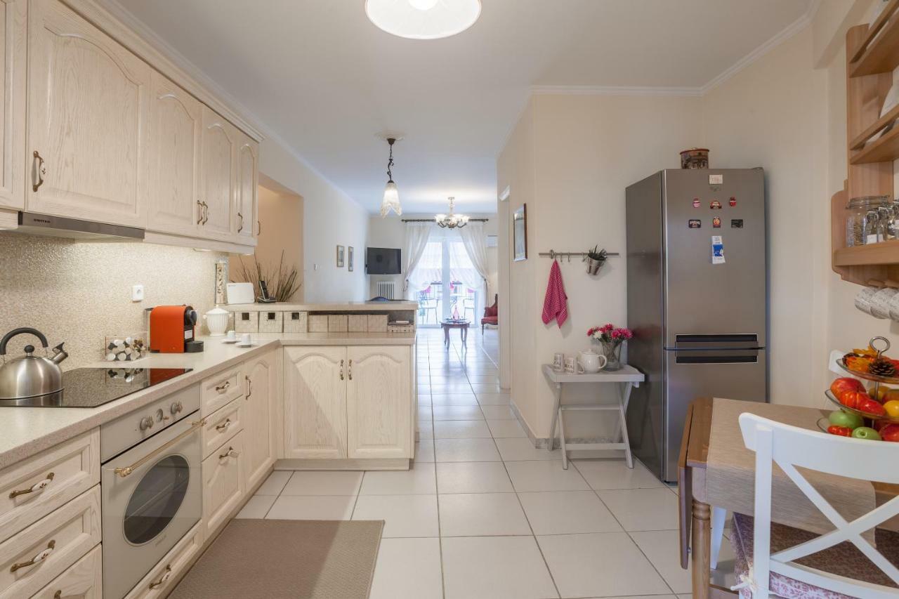 Athens Cozy Gem 2Br Apt - 200Mbps - 10 Min To Acropolis By Subway Atenas Exterior foto